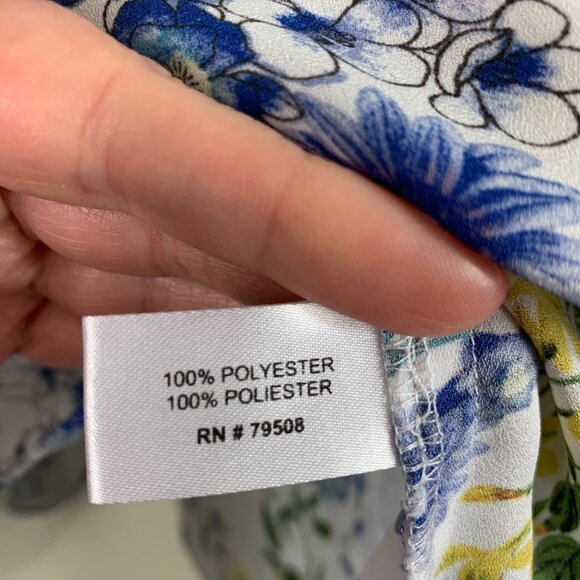 Violet + Claire Floral Fairy Bell Sleeve Blouse  - Size 1X - Picture 5 of 7